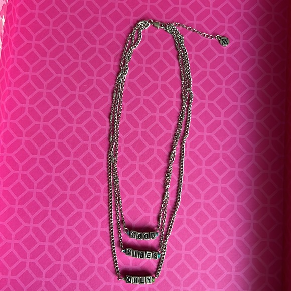 Good vibes only layered necklace - Picture 2 of 3